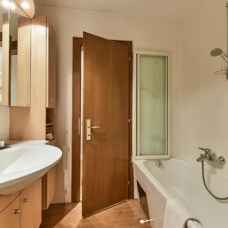 Kerber Διαμέρισμα *